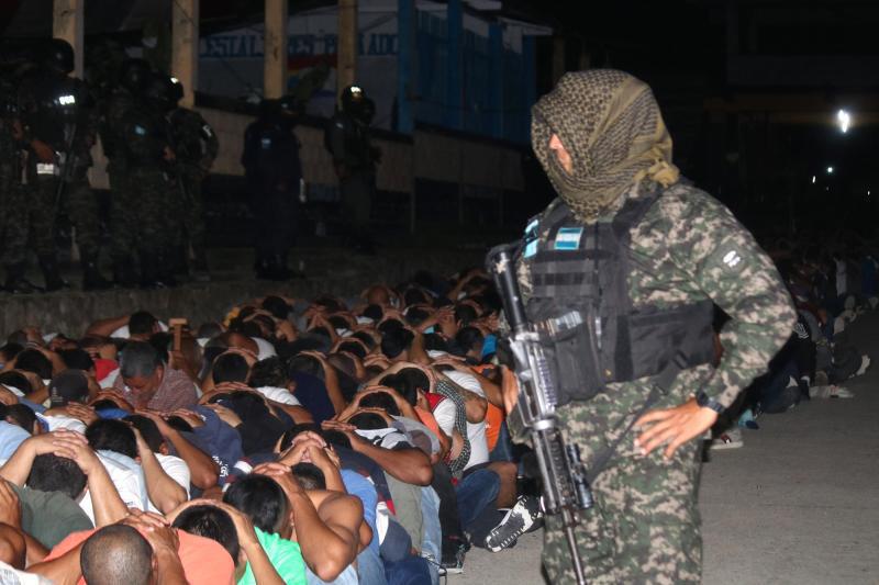 Fuerte denuncia: Policía Militar da paliza a extraditables en Támara