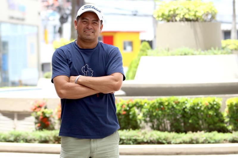 Reynaldo Antonio Tilguath cuenta con 44 años de edad.