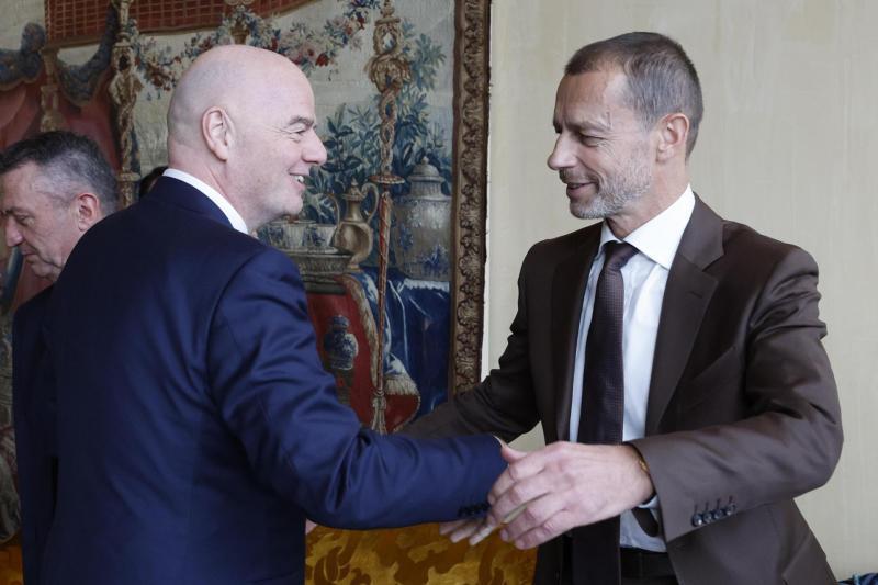 Sismo en FIFA: mano derecha de Infantino renuncia y desata polémica