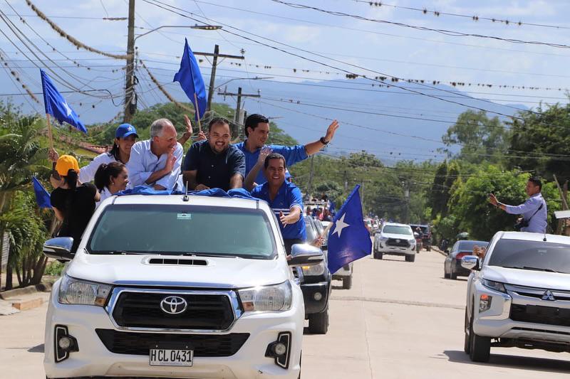 Cierre de campaña de Nasry Asfura en fotos