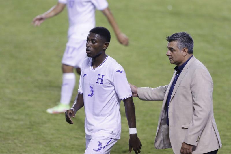 Diego Vázquez convoca a Wesly Decas para suplir a Carlos Meléndez