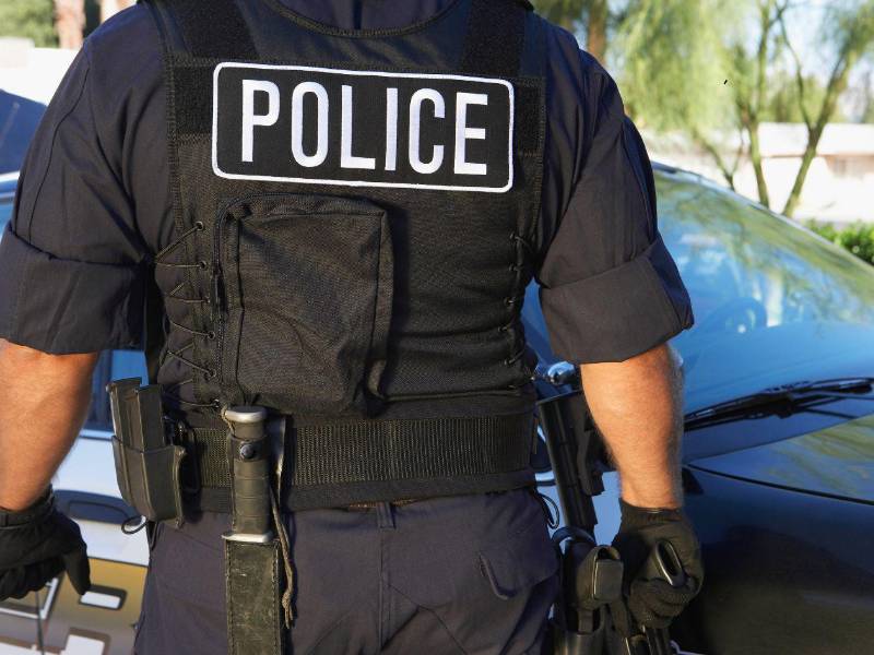 Imagen de referencia a un operativo policial del Servicio de Control de Inmigración y Aduanas de Estados Unidos (ICE).