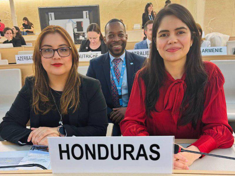 Esto es lo que hace Rixi Moncada un domingo en casa