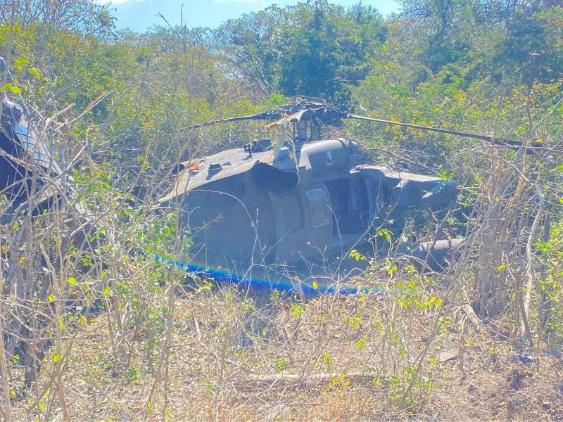 Helicóptero en la base aérea José Enrique Soto Cano | Fotografía de referencia