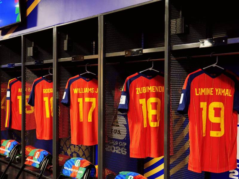 El vestuario de la selección española previo a su estreno en la Copa del Mundo.