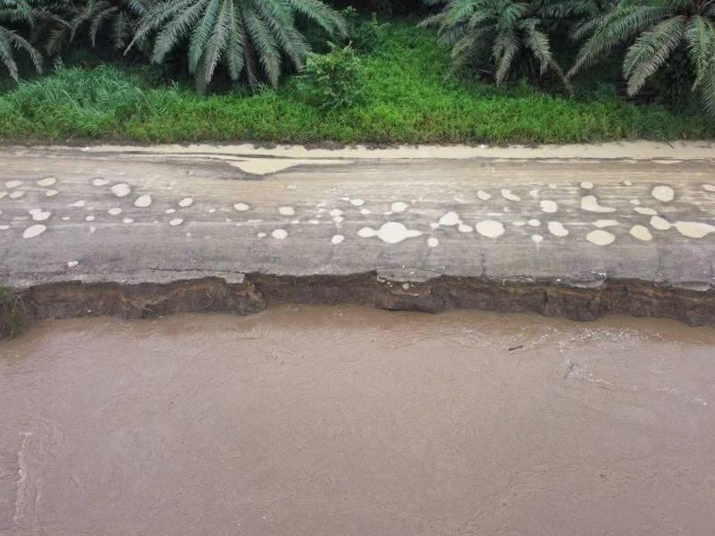 De seguir las lluvias, la carretera podría incomunicar zonas de Colón.