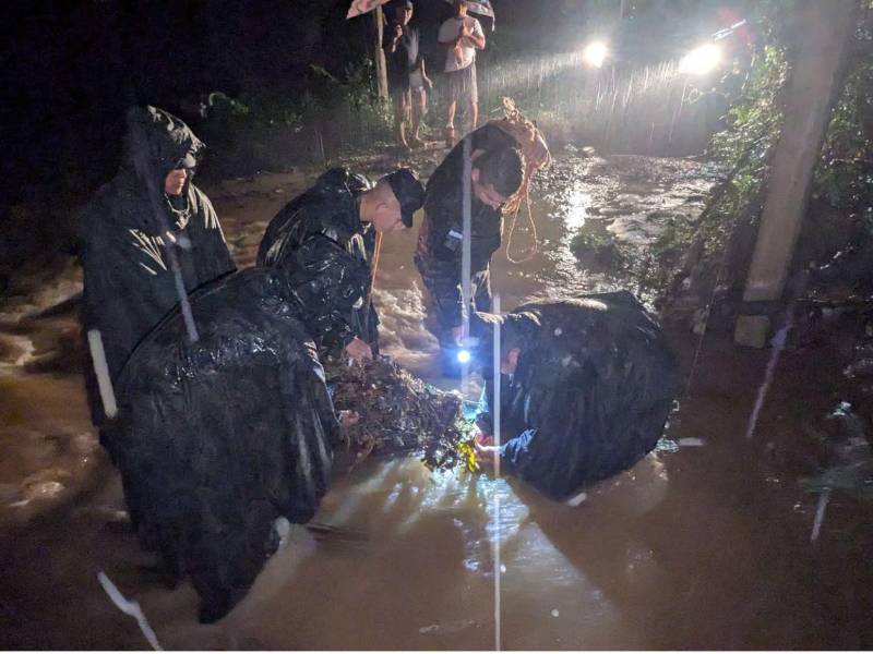 Las lluvias azotaron el municipio de Quimistán, Santa Bárbara, durante la tarde y noche de ayer miércoles, dejando a su paso severas inundaciones en viviendas, vías principales y anegamientos en múltiples sectores urbanos y rurales.
