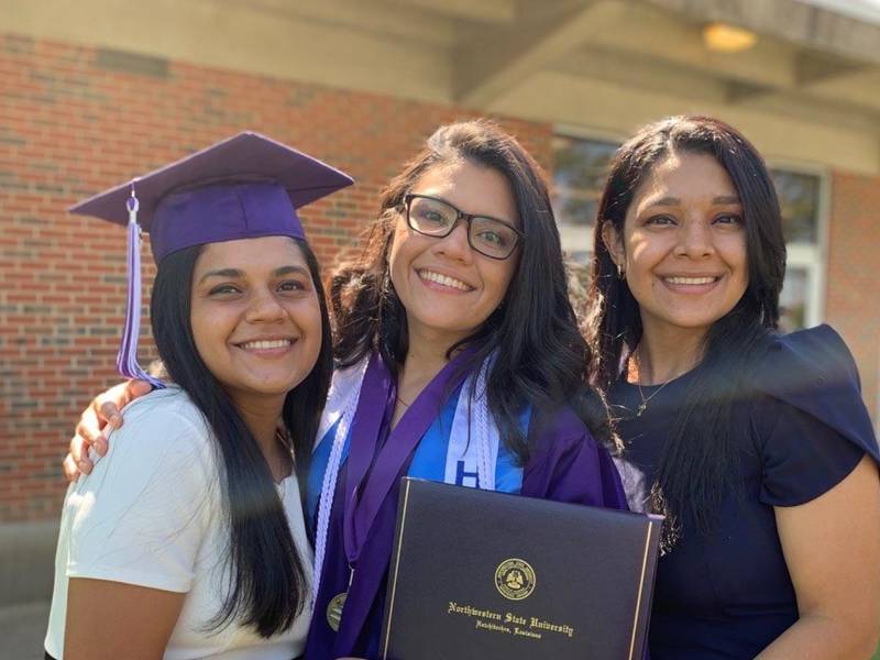 Ana, Cesia y Meredith Corrales son tres talentosas sampedranas apasionadas por la música que desde hace seis años están representando dignamente a Honduras y dejando huella en reconocidas universidades de Estados Unidos.