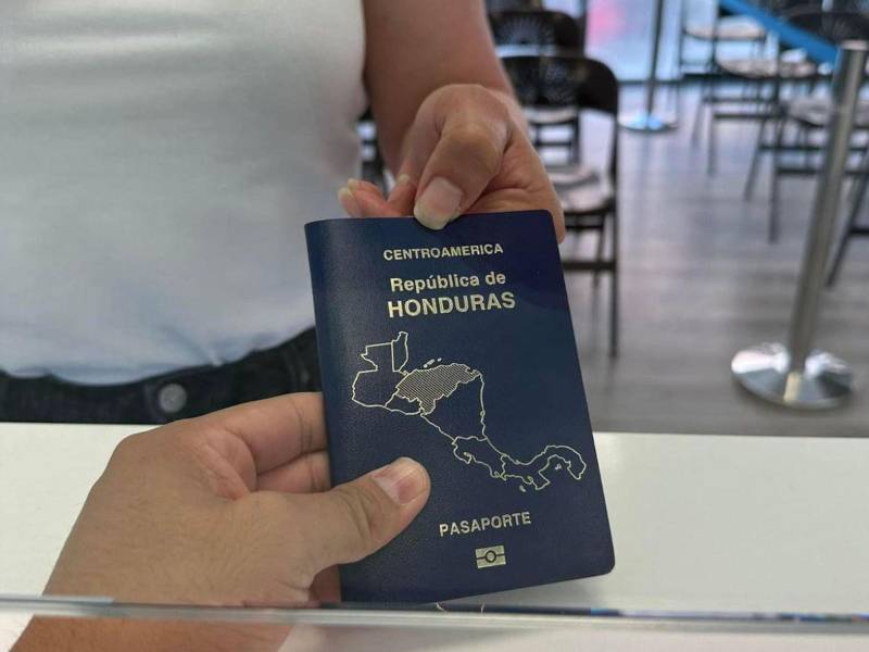 Los nuevos precios del pasaporte son implementados por la banca financiera de España, y es de al menos 4 euros.