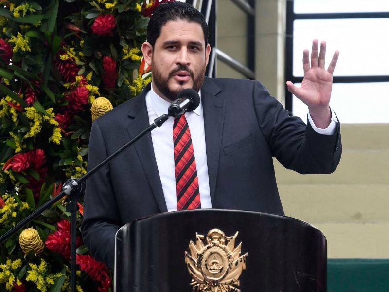 José Manuel Zelaya reveló detalles sobre la planificación a futuro para la Secretaría de Defensa y Seguridad.