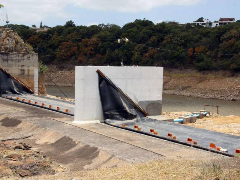 La falta de lluvias mantiene en alerta al Distrito Central, donde las principales represas continúan reduciendo sus reservas de agua.