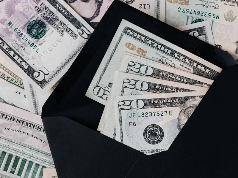 Cotización oficial del dólar estadounidense.