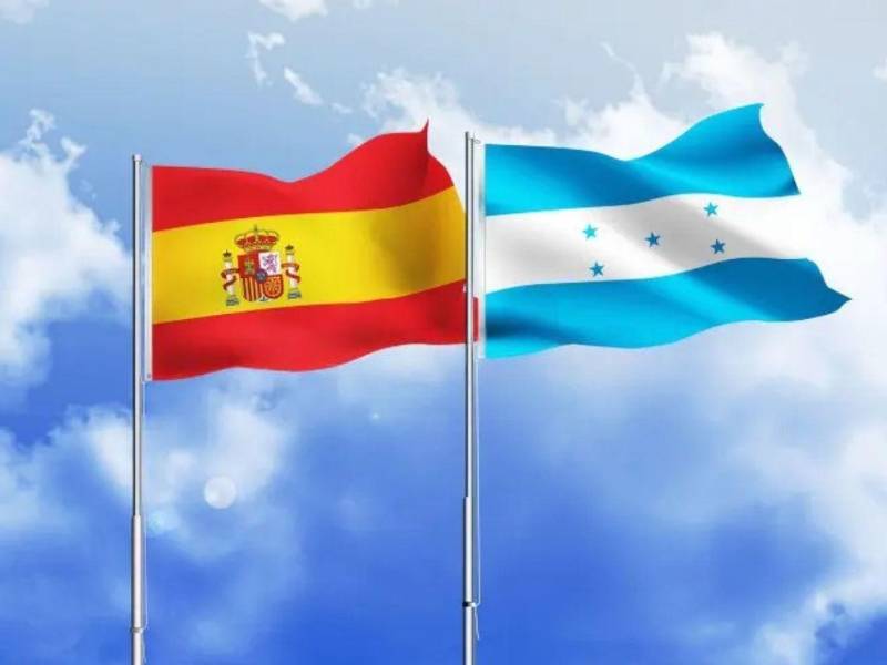 Banderas de España y Honduras.