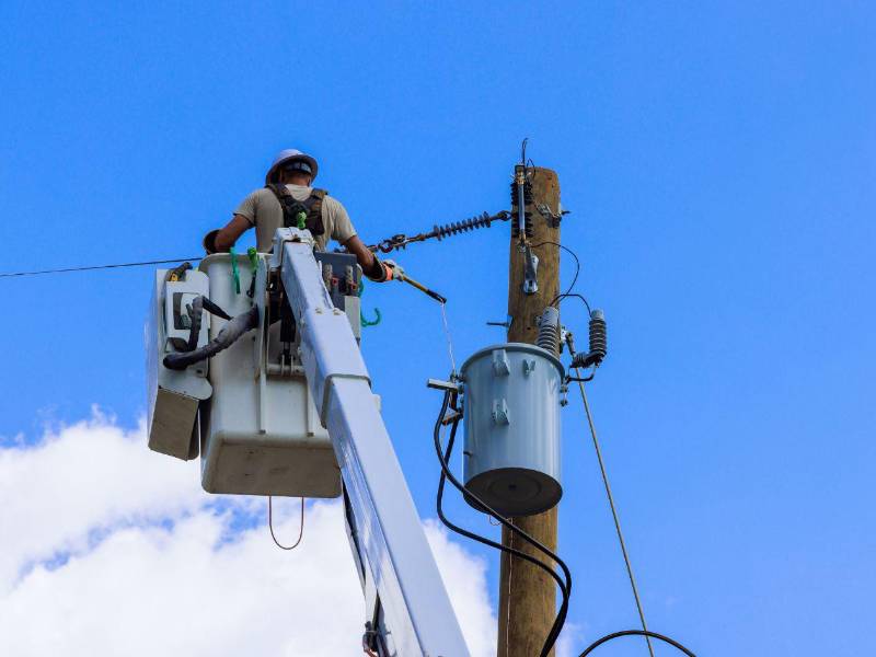La Empresa Nacional de Energía Eléctrica (Enee) informó cuáles son los sectores del país donde se realizarán interrupciones del servicio eléctrico este sábado 5 de septiembre, debido a trabajos de mantenimiento en la red eléctrica.