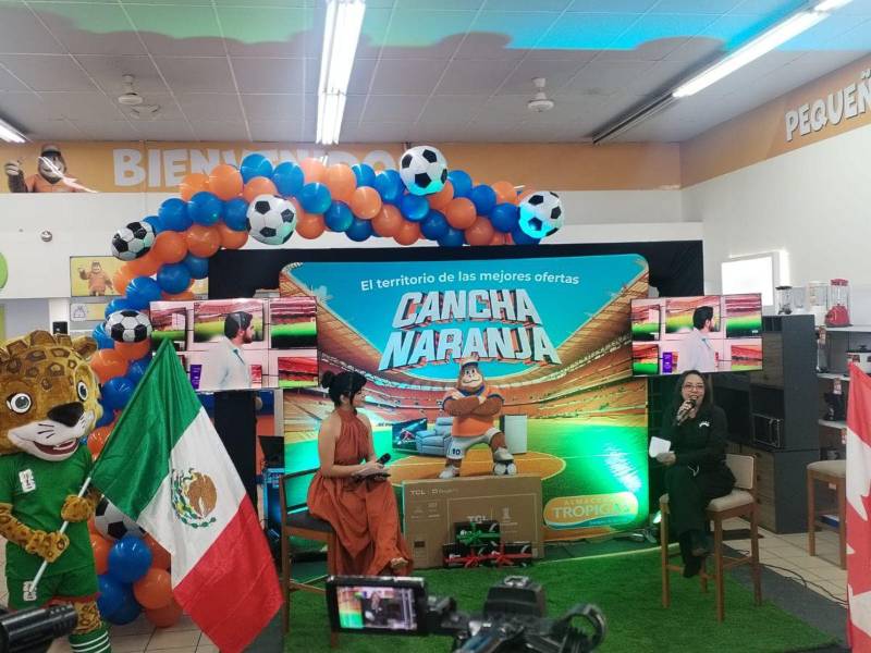 La Copa del Mundo se vive en casa con Almacenes Tropigas con su “Cancha Naranja”