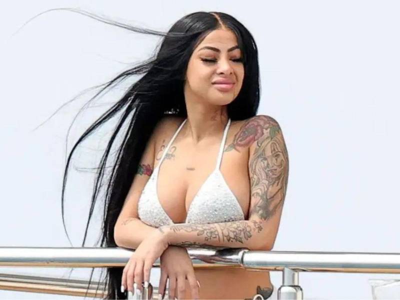 A solo unos días de haberse convertido en madre, Yailin ya presume su figura y causa impacto.