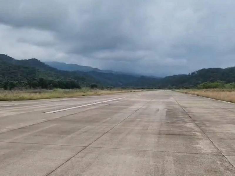 Las autoridades de Ehisa indicaron que hubo que efectuar trabajos de acondicionamiento para que la pista del aeródromo cumpla con los requisitos para una operación segura.
