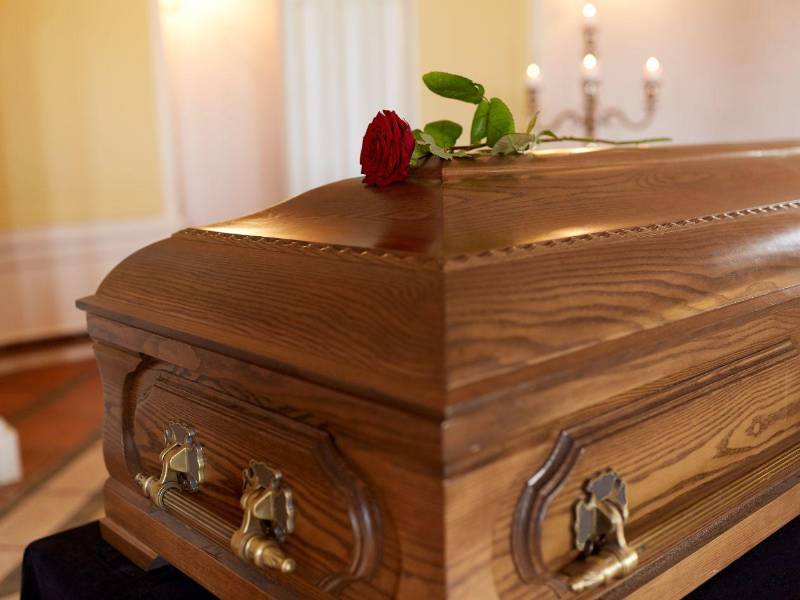 El precio de ataúdes y servicios funerarios en Honduras aumenta hasta un 5%. Sepelios completos superan los L20,000.