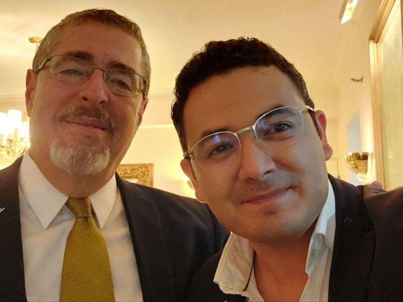 Diputado Samuel Pérez junto al presidente de Guatemala Bernardo Arévalo