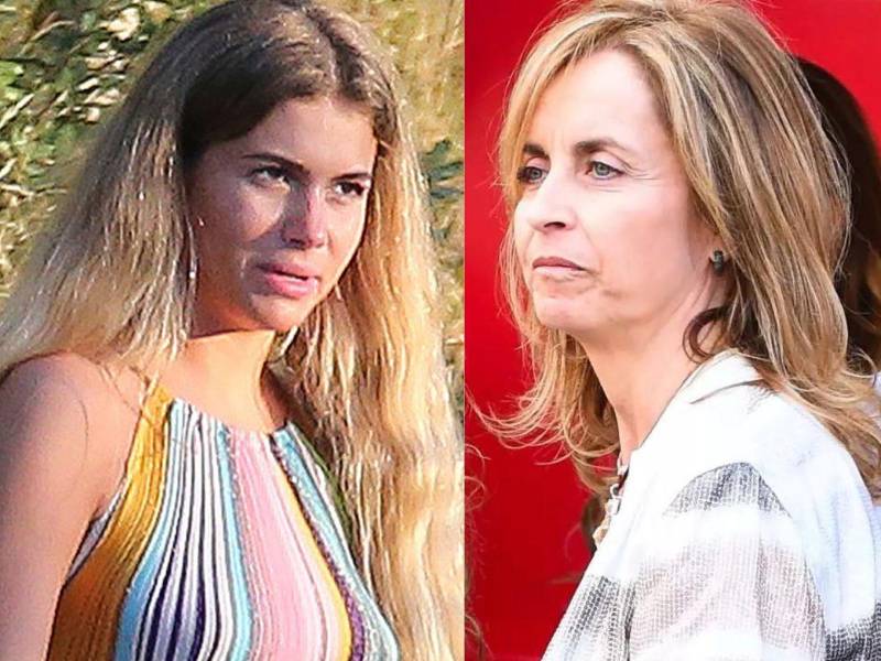 Clara Chía y Montserrat Bernabéu.