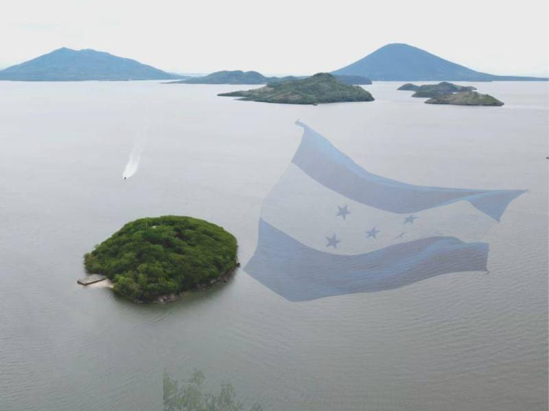 La reciente izada de la Bandera Nacional en Isla Conejo, encabezada por el presidente Nasry Asfura y acompañada por autoridades del Congreso Nacional y las Fuerzas Armadas, volvió a colocar en la agenda los asuntos territoriales y marítimos de Honduras. El acto se realizó al conmemorarse el 57 aniversario del cese de hostilidades con El Salvador, ocurrido el 14 de julio de 1969.