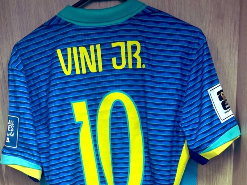 Vinicius lucirá el dorsal 10 en la selección de Brasil.