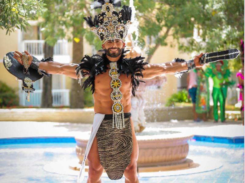 “Soy muy sensible, me gusta servir, me gustan los animales, no me gustan las injusticias, soy muy directo y desde muy pequeño he trabajado en ayudar a las demás personas. Yo quiero que todos seamos respetuosos, empáticos y tengamos temor a Dios, porque lo más bonito de la vida es ser un buen hijo, buen padre y buena persona, dijo Torres a La Prensa.