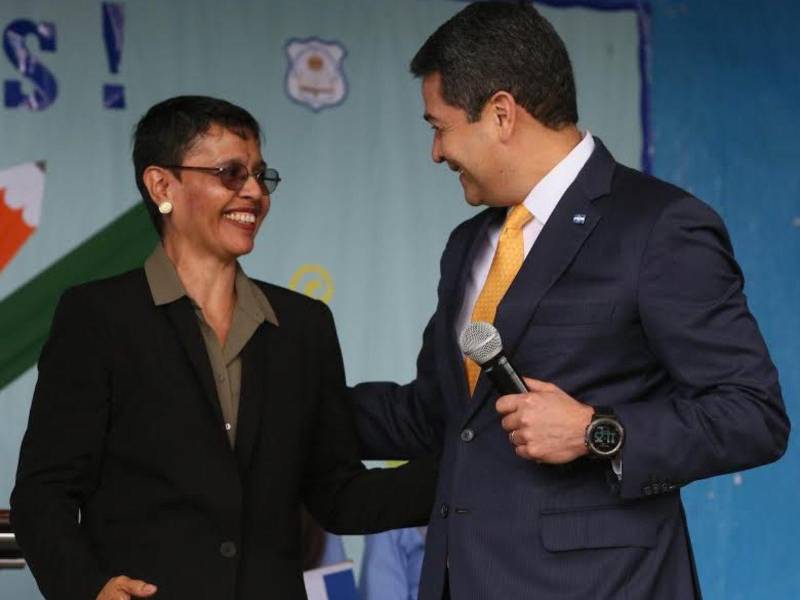 La Universidad Nacional Autónoma de Honduras (Unah), aprobó en su última reunión de Consejo Universitario, que el año académico 2024 llevará el nombre de la exministra de educación y vicerrectora y rectora de la Unah, Rutilia Calderón.