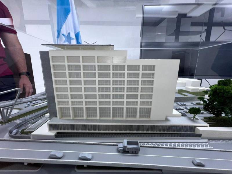 Maqueta del hospital de traumas de San Pedro Sula.