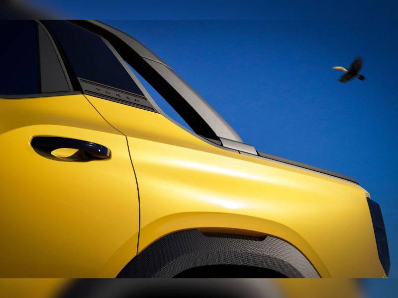 El color: Amarillo Canario forma parte del portafolio de colores de la marca y vestirá a la pick-up como símbolo de conexión, legado e identidad.