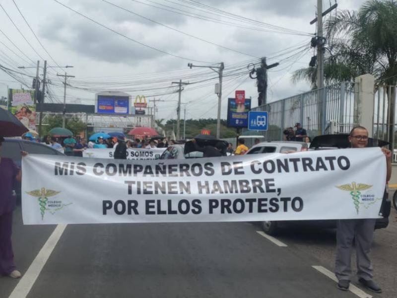 Médicos del sector público mantienen desde el 1 de junio asambleas informativas y movilizaciones en varias partes del país.