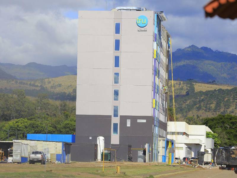 El hotel Tru, construido a menos de un kilómetro del Aeropuerto Internacional de Palmerola, pronto abrirá operaciones en Comayagua.