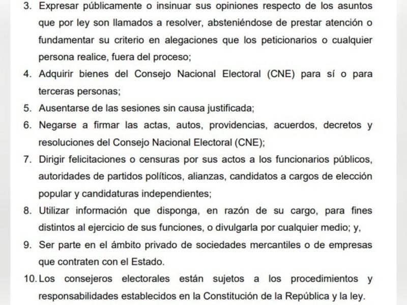 Captura de pantalla al artículo 15 de la Ley Electoral sobre las prohibiciones del consejero.