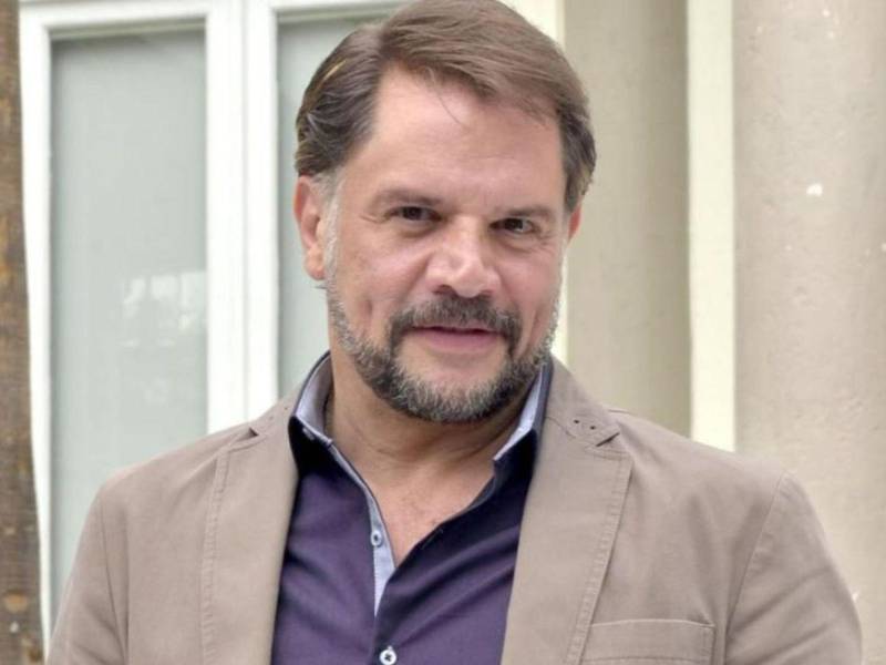 El actor Héctor Parra.