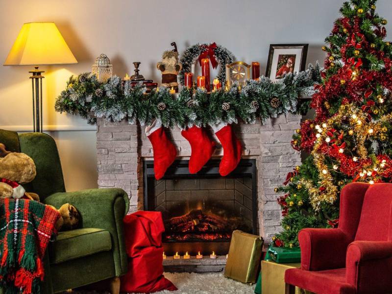 Más allá de luces, colores y adornos, la Navidad posee un profundo significado espiritual, cultural y simbólico. El nacimiento de Jesús y cada elemento de la decoración navideña representan valores cristianos que han trascendido generaciones, conectando la fe con tradiciones culturales que perduran en distintos países del mundo.