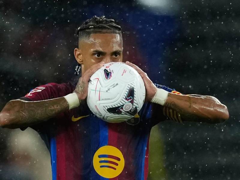 Otro gigante del fútbol europeo vuelve a la carga por Raphinha y quiere dejar al Barcelona sin el brasileño.