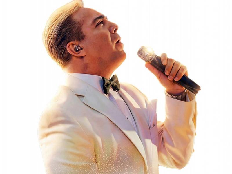 “La música me ha dado el privilegio de conectar con el público durante más de tres décadas, y saber que estas canciones se han convertido en parte de sus vidas significa para mí más de lo que puedo expresar”, afirmó Cristian Castro en el comunicado.