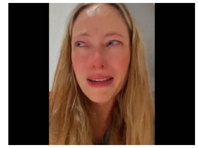 Vanessa Huppenkothen lloró desconsolada la eliminación de México en Qatar 2022.