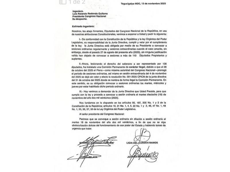 La el documento fue firmado por varios diputados de oposición.