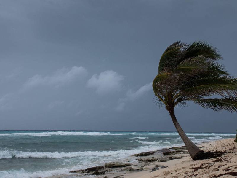Copeco llamó a la población hondureña a prepararse desde este 15 de mayo ante el inicio de la temporada ciclónica en el Pacífico, cuyos fenómenos pueden generar lluvias intensas, inundaciones y deslizamientos.