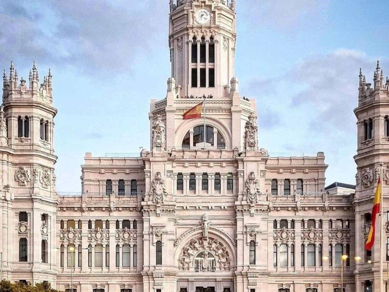 Vista general del Palacio los Cibeles, actual sede del Ayuntamiento de Madrid.