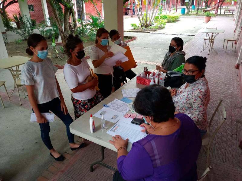 Proceso. Ayer comenzó la matrícula para primer ingreso en el JTR. FOTo: JOrge Monzón