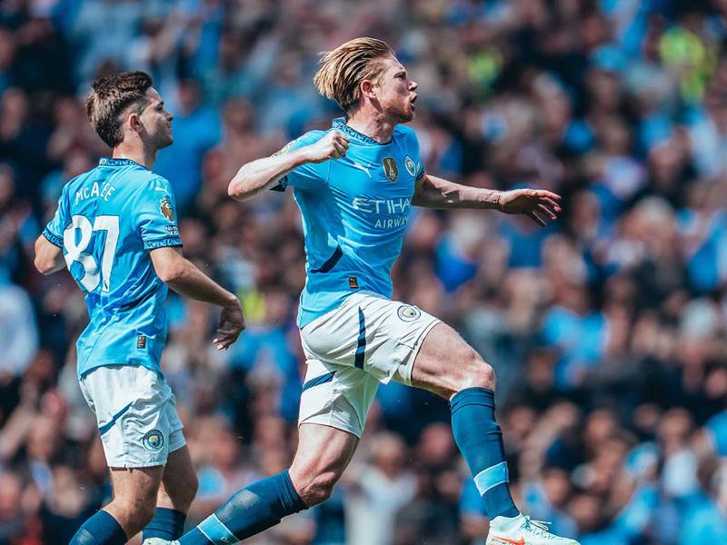 Kevin de Bruyne lideró la remontada y goleada del Manchester City contra el Crystal Palace.