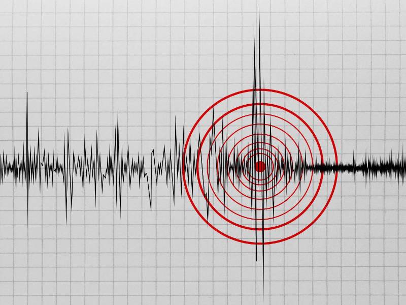 El movimiento, registrado pasada la medianoche, se sintió en el valle de Sula y zonas cercanas a Belice y Guatemala; expertos advierten que podrían continuar las réplicas.