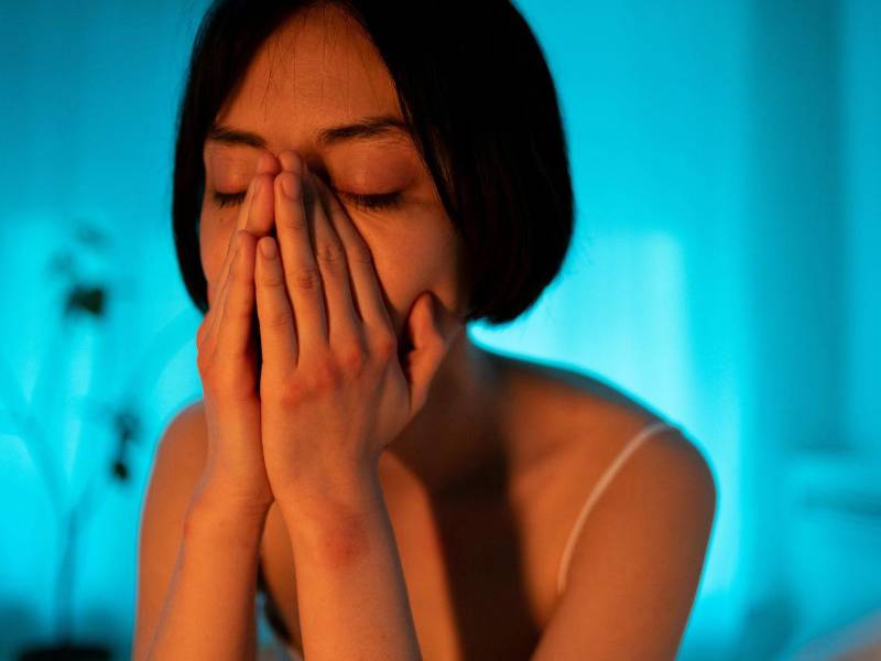 Con la terapia cognitivo-conductual un altísimo porcentaje de personas que padecen insomnio logre dormir y descansar.