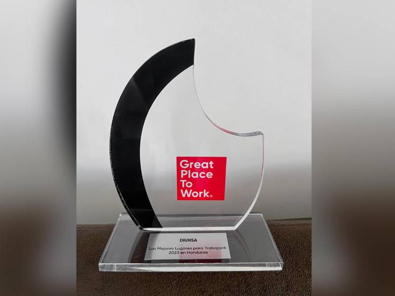 Este premio fue entregado a Diunsa por el Instituto Great Place to Work (GPTW), reconociendo su quinta posición en el ranking regional.