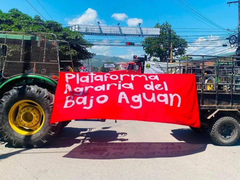 Campesinos de la Plataforma Agraria se manifestaron en Tocoa contra la ley agroindustrial y advirtieron que podrían extender las protestas con tomas de carreteras en todo el país.