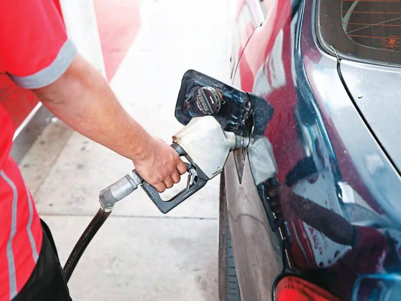 A partir del 9 de marzo, el gobierno de Nasry Asfura asume temporalmente el 50% del incremento en los combustibles.