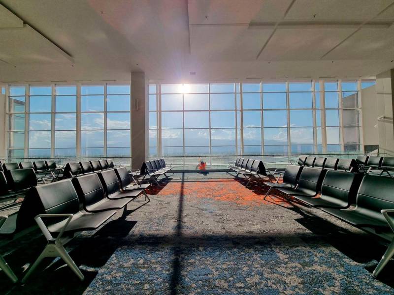 instalaciones. La terminal está preparada para comenzar a recibir viajeros.