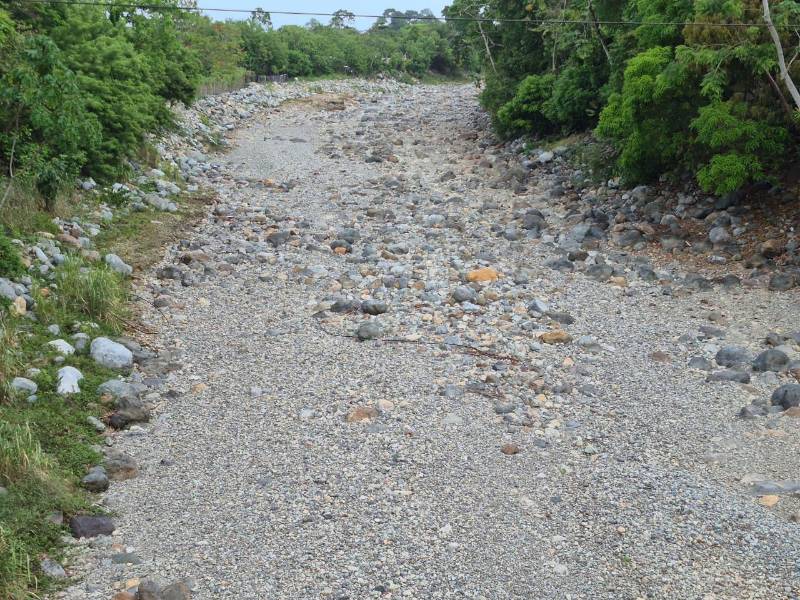 Los principales ríos de Atlántida se encuentran completamente secos debido a la intensa sequía que azota al país. En el recorrido de Tela a La Ceiba, la mayoría de los afluentes se han convertido en caminos de piedra.